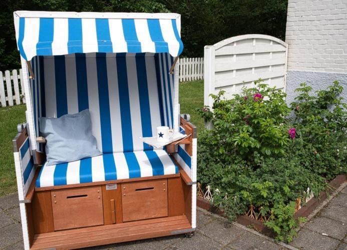 Wangerrose - Familienwohnung Fuer Gross Und Klein Und Hundefreunde Wangerooge Esterno foto